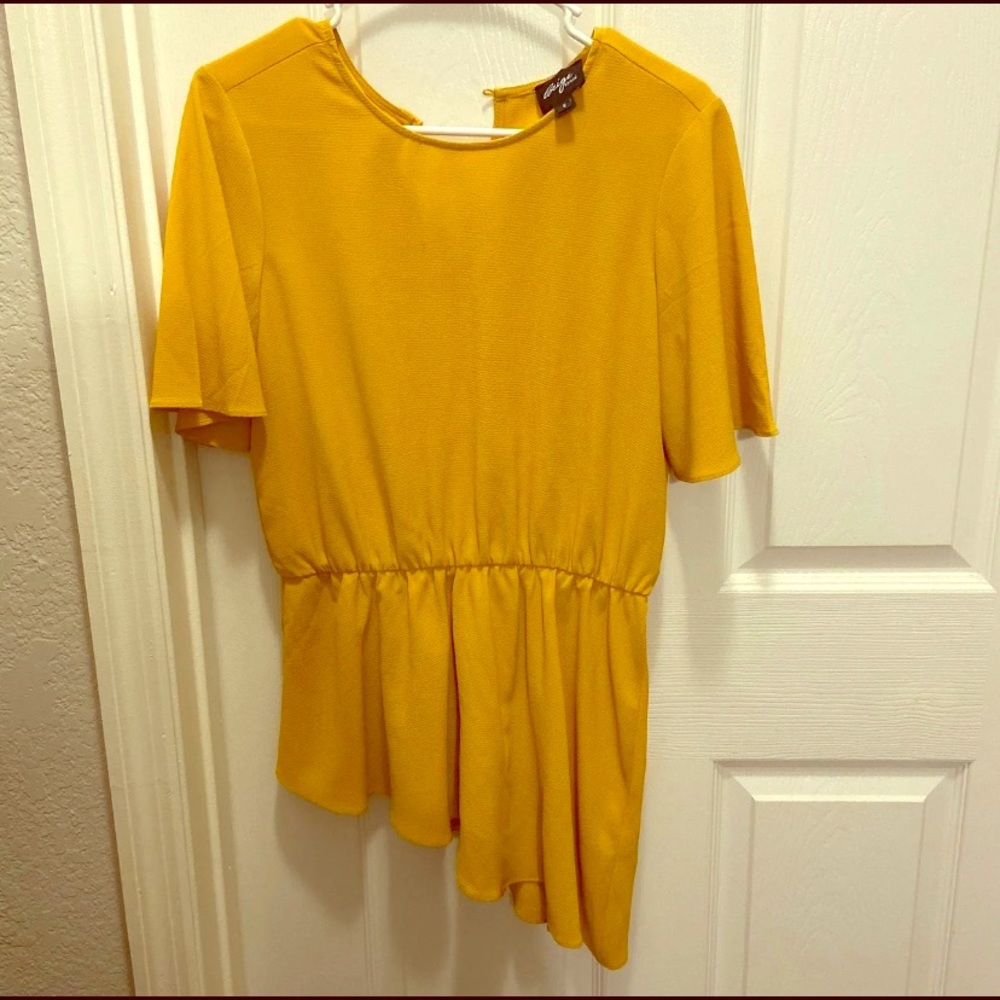 Mustard blouse